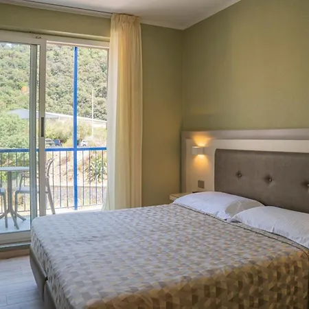 4号温迪spa&健康酒店 酒店 东塞斯特里