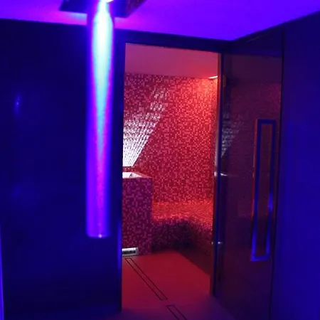 4号温迪spa&健康酒店 酒店 3*