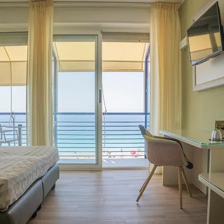 4号温迪spa&健康酒店 酒店 3*