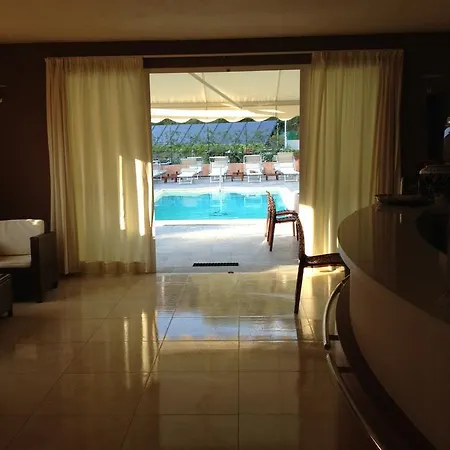 4号温迪spa&健康酒店 东塞斯特里