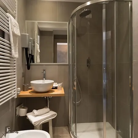 4号温迪spa&健康酒店 酒店 3*