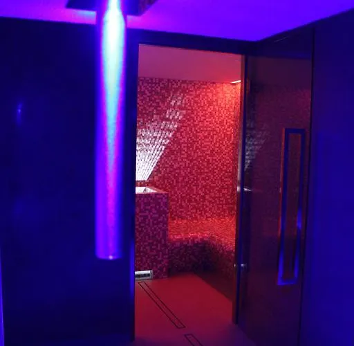 4 Venti & Wellness ホテル 3*