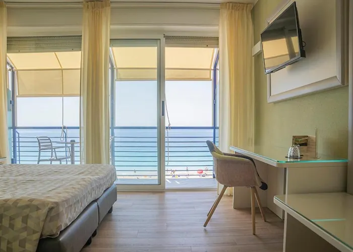 4 Venti & Wellness ホテル 3*