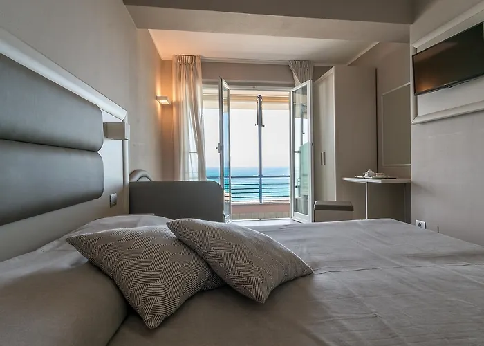 4 Venti & Wellness ホテル 3*